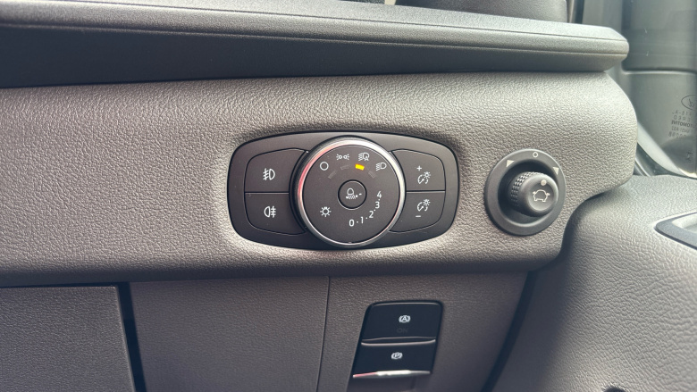 Ford Transit E-350 L3 Rwd 135kW 68kWh H2 Trend Van Auto